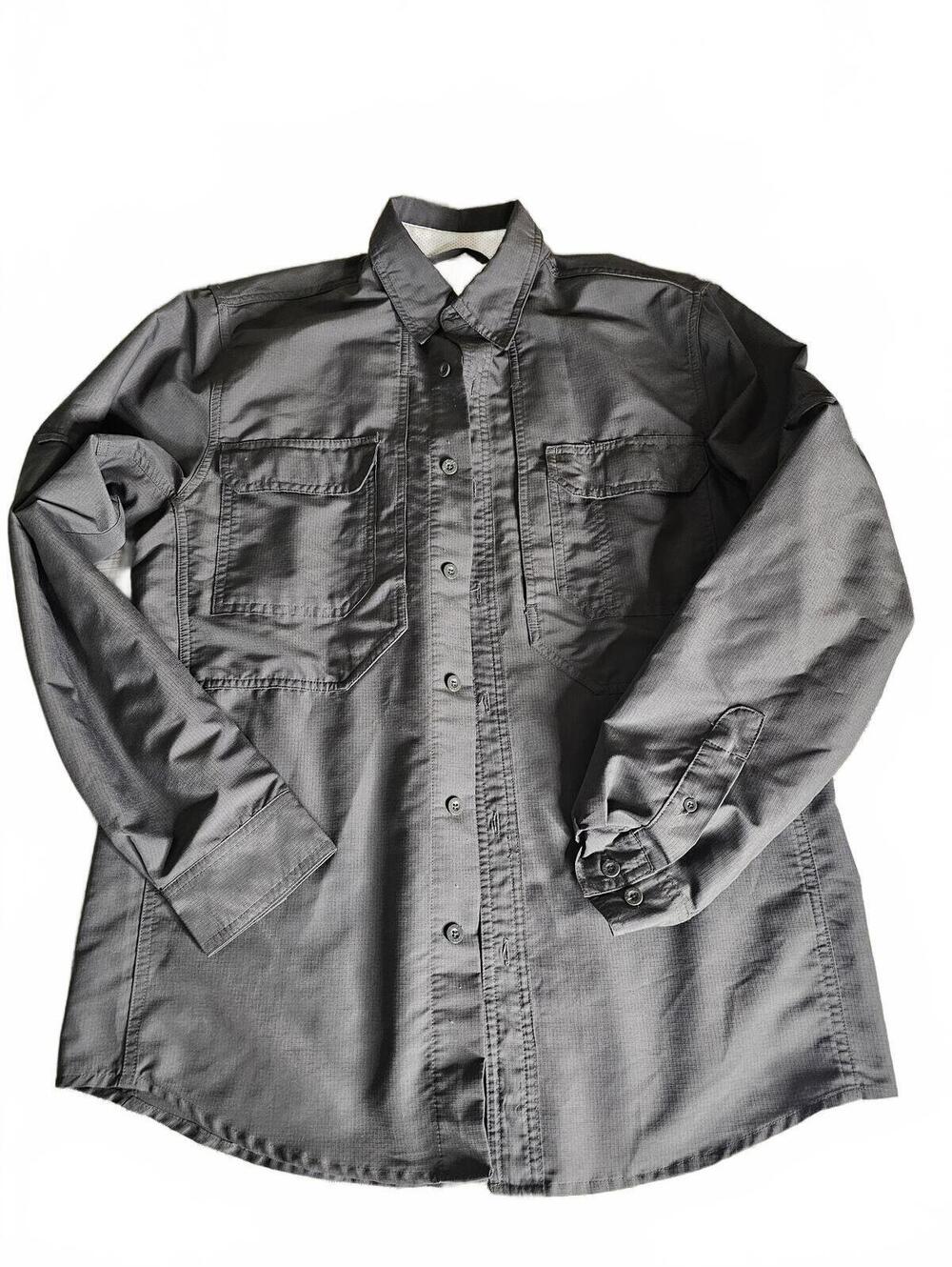 Royal Robbins Men's Long Sleeve Button-Up Shirt Medium Gray Polyester
